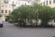 Laweran Nevsky 96