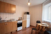 Apartment Optikov 35