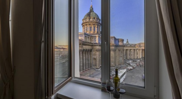 Peter the Great Apartments in Centre with View