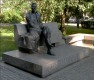 Памятник Михаилу Зощенко