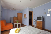 Apartment on Chervonnogo kazachestva 12