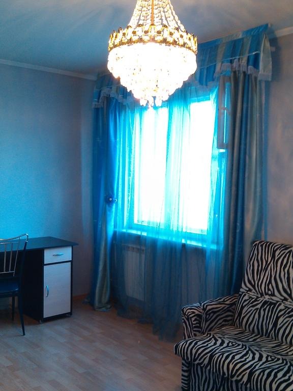 Apartment on Bogatyrskiy Prospekt