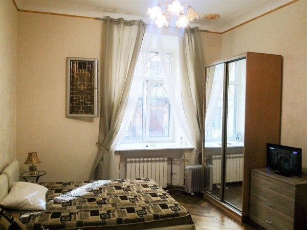 Apartments on Rubinshteina 15