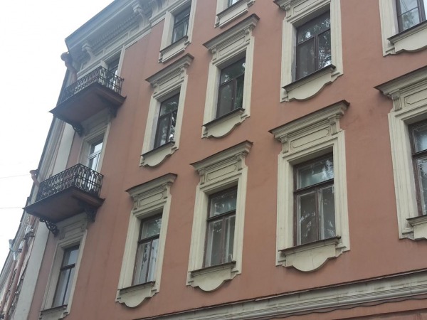 Apartments on Angliyskiy Prospect