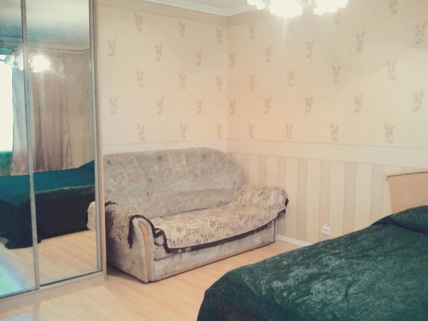 Apartments on Yaroslava Gasheka 8