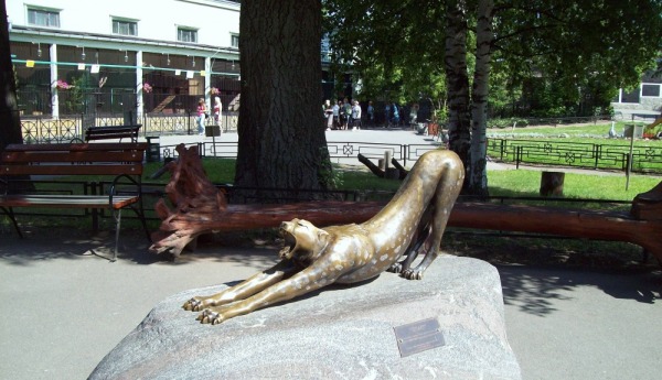 Скульптура «Гепард»