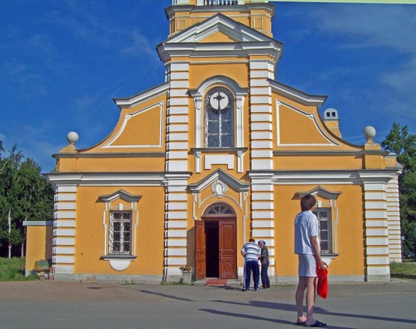 Красносельская Свято-Троицкая церковь