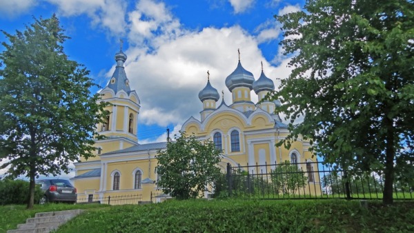 Церковь Успения Пресвятой Богородицы в Лезье-Сологубовке - Храм Примирения
