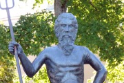 Статуя Нептуна